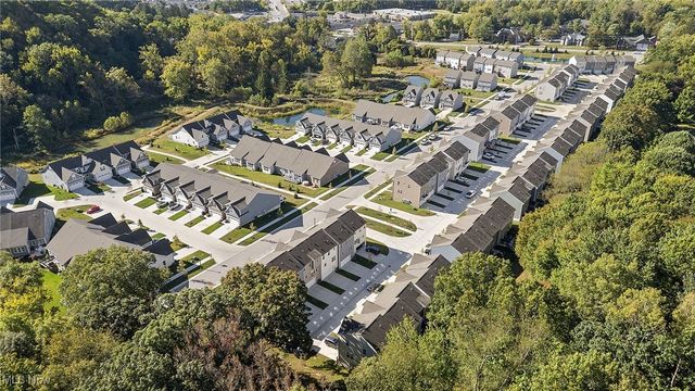 1113 Bean Lane, Akron, OH 44313