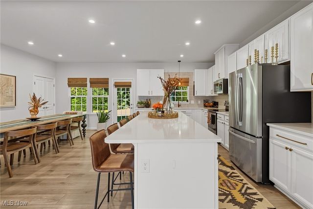 1113 Bean Lane, Akron, OH 44313