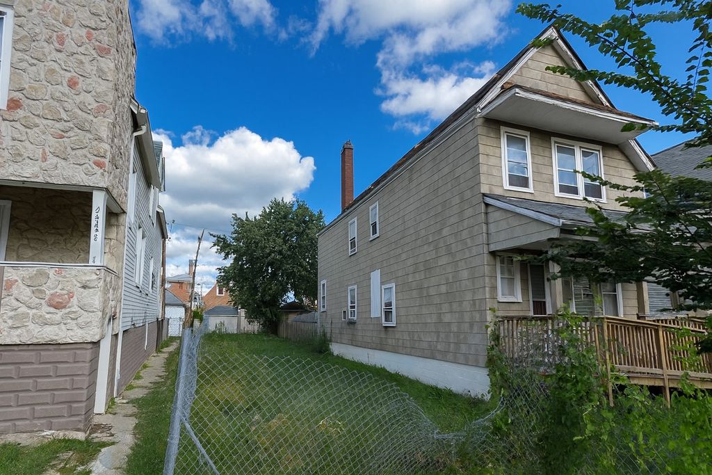 1221 S 48th Court, Cicero, IL 60804