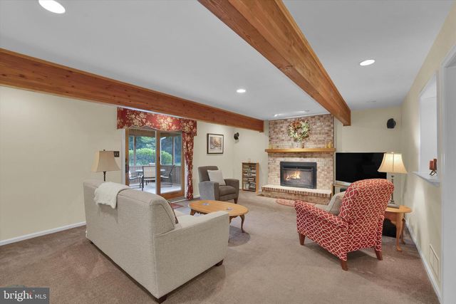 847 CLOVER DR, North Wales, PA 19454