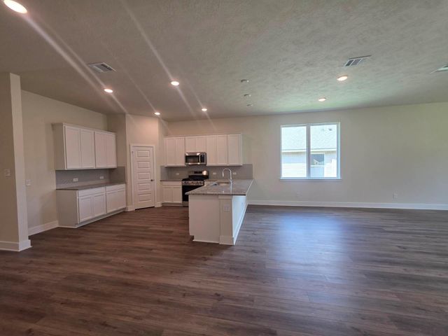 2069 Winepress Road, Brenham, TX 77833