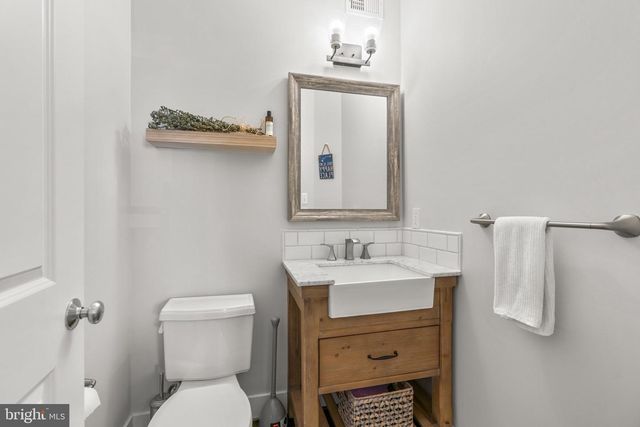 5136 RANDOLPH RD, Rockville, MD 20852