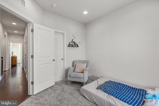 5136 RANDOLPH RD, Rockville, MD 20852