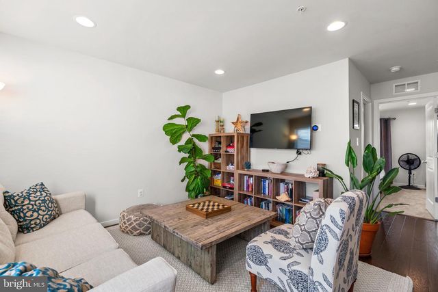 5136 RANDOLPH RD, Rockville, MD 20852