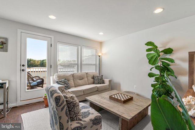 5136 RANDOLPH RD, Rockville, MD 20852