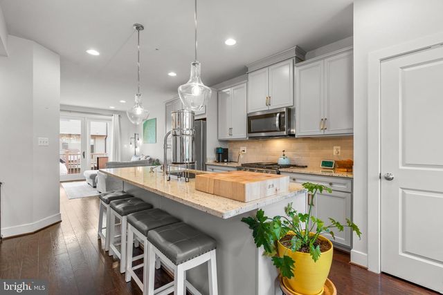 5136 RANDOLPH RD, Rockville, MD 20852