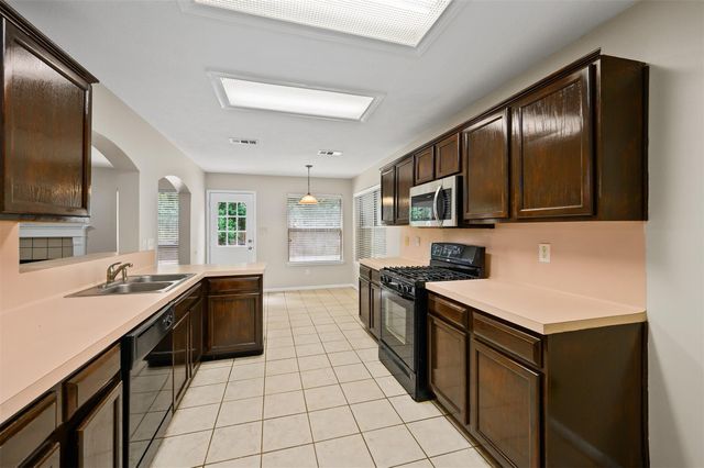 1631 Stonehaven Village Circle, Spring, TX 77386