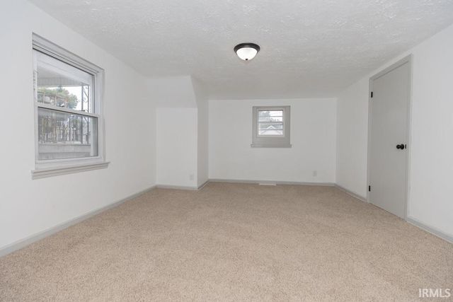 1031 E Mulberry Street, Evansville, IN 47714