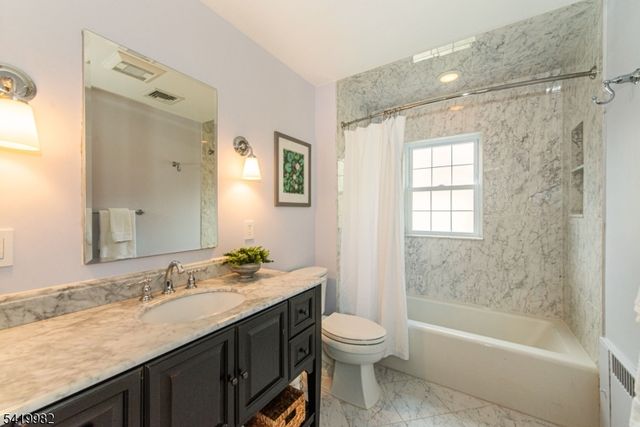 19 The Fairway, Montclair Twp., NJ 07043