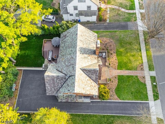 19 The Fairway, Montclair Twp., NJ 07043