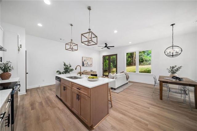 1221 Elizabeth Avenue SW, Atlanta, GA 30310