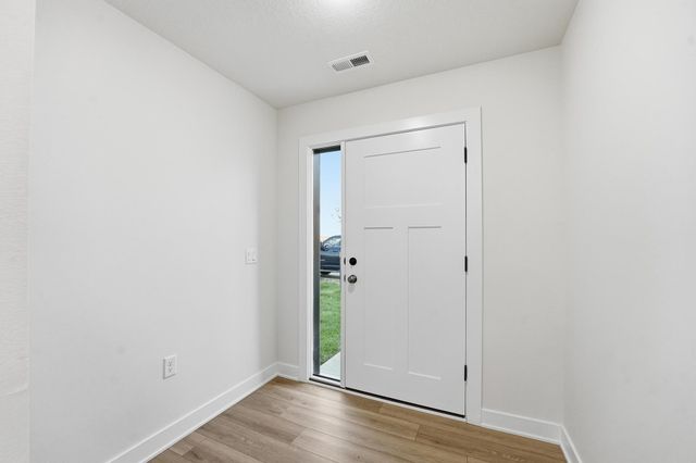 1382 Meadow Rose Place, Waukee, IA 50263