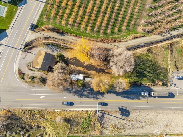 5 35th Street NW, East Wenatchee, WA 98802