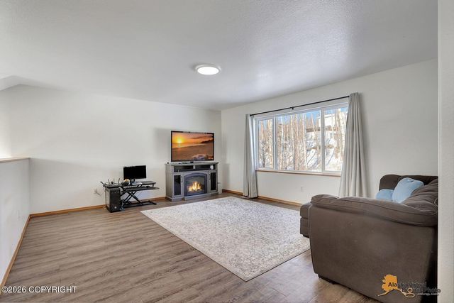 6981 W Cambridge Drive, Wasilla, AK 99623