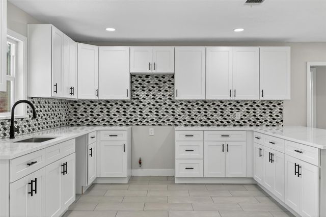 206 Mockingbird Lane, Pasadena, TX 77502