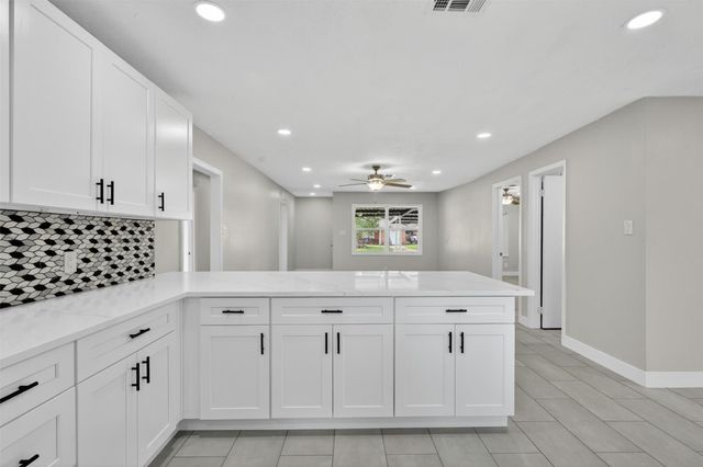 206 Mockingbird Lane, Pasadena, TX 77502