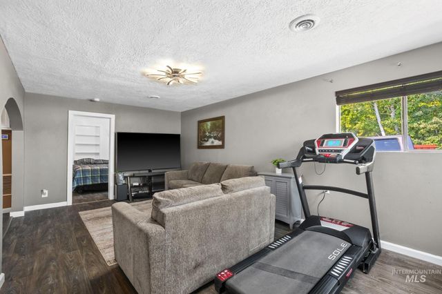 321 W Boise St., Kuna, ID 83634