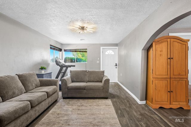 321 W Boise St., Kuna, ID 83634