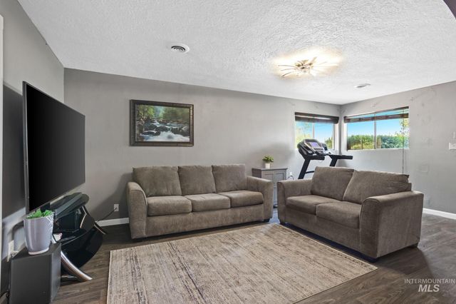 321 W Boise St., Kuna, ID 83634