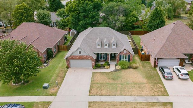 3802 SW Staverton Drive, Bentonville, AR 72713