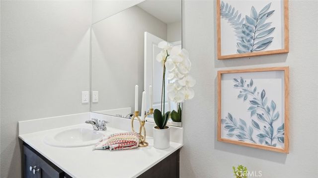 31071 London Plane Drive, Winchester, CA 92596