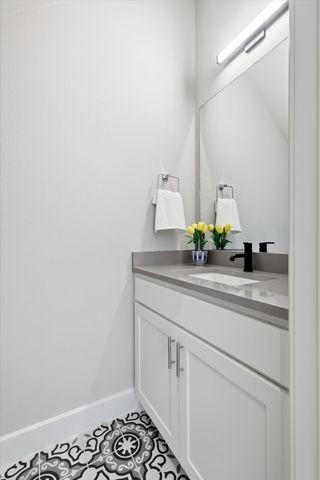 129 Garden Court E, Arlington, TX 76013