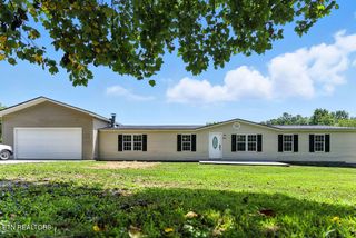 8546 Spangler Rd, Knoxville, TN 37920