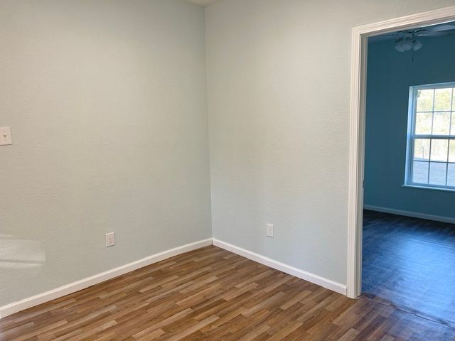 301 E 10th Street, Coleman, TX 76834