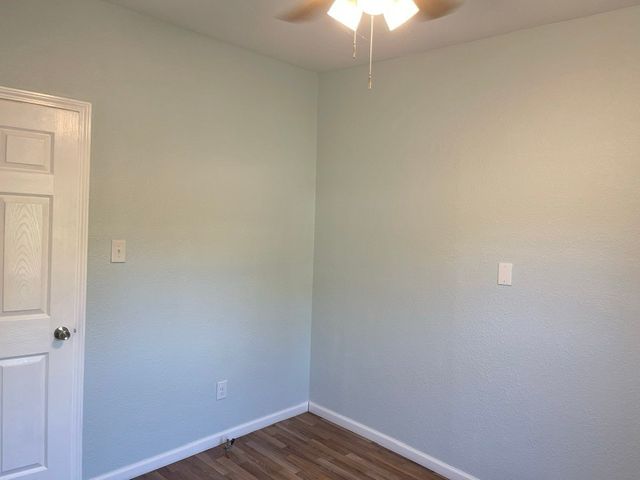 301 E 10th Street, Coleman, TX 76834