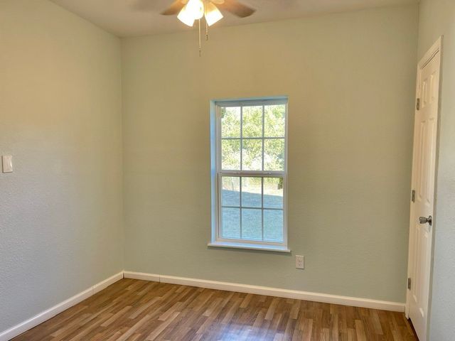 301 E 10th Street, Coleman, TX 76834