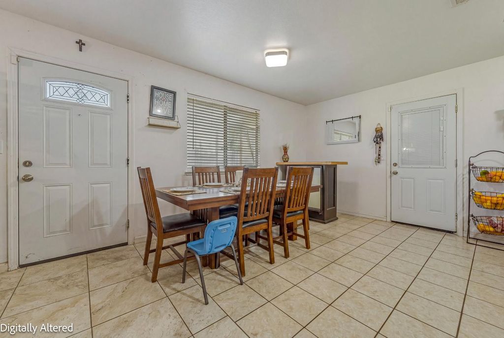 Image 26 of property listing at 1741 Hickory Avenue, Livingston, CA 95334