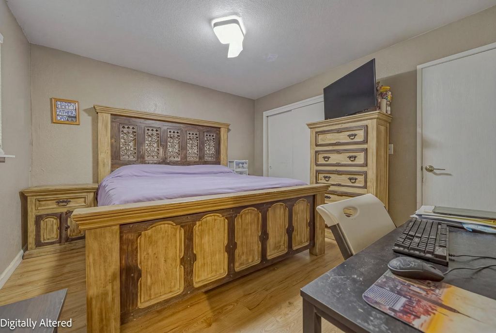 Image 42 of property listing at 1741 Hickory Avenue, Livingston, CA 95334