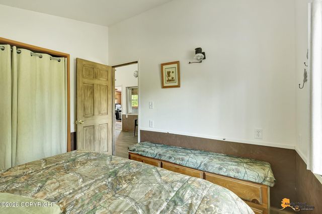 4420 N Three Bees Road, Wasilla, AK 99623