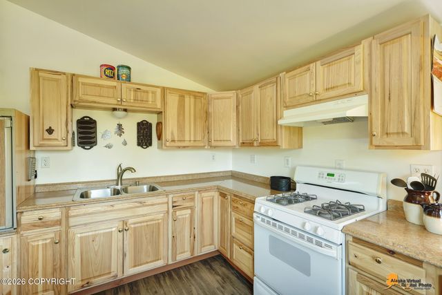 4420 N Three Bees Road, Wasilla, AK 99623
