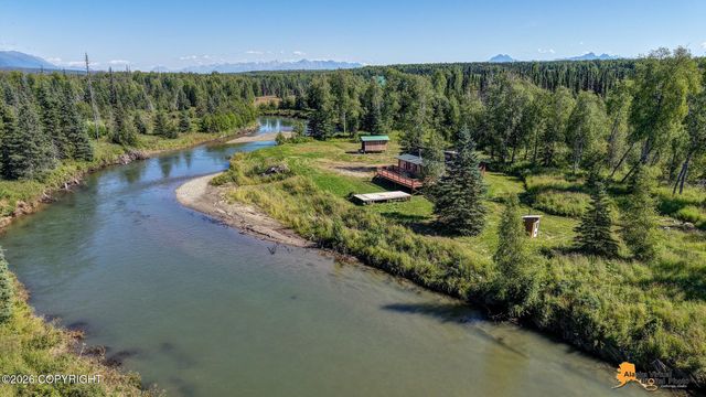 4420 N Three Bees Road, Wasilla, AK 99623