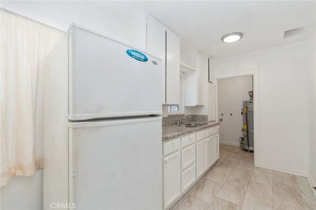 135 E 77th Street, Los Angeles, CA 90003