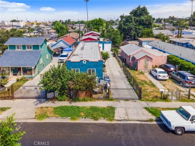 135 E 77th Street, Los Angeles, CA 90003