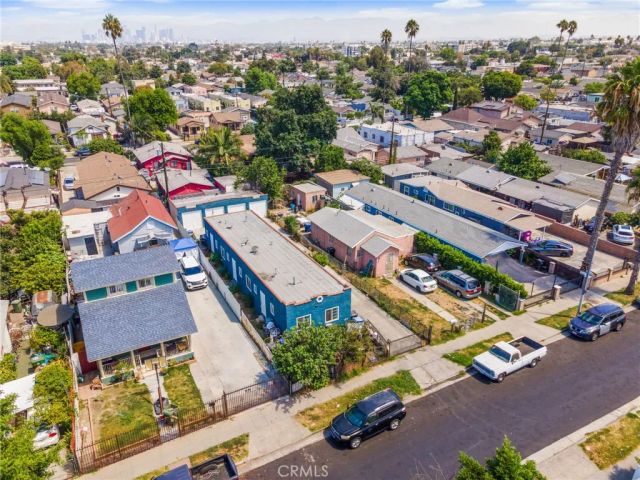 135 E 77th Street, Los Angeles, CA 90003