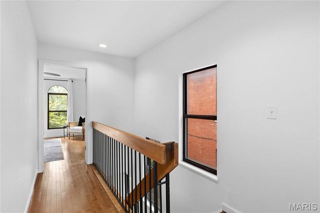 4343 Laclede Avenue H, St Louis, MO 63108