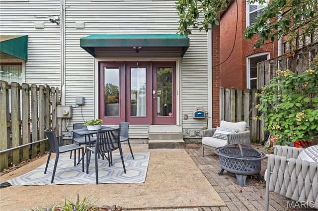 4343 Laclede Avenue H, St Louis, MO 63108