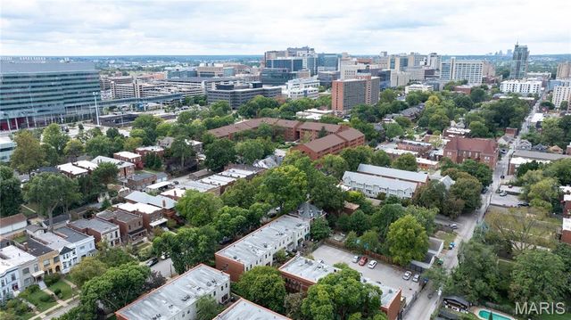 4343 Laclede Avenue H, St Louis, MO 63108