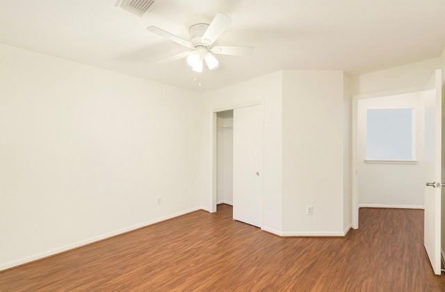 11823 Palmdate Street, Houston, TX 77034