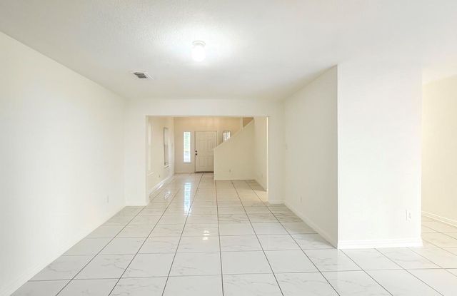 11823 Palmdate Street, Houston, TX 77034