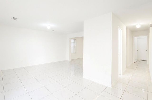 11823 Palmdate Street, Houston, TX 77034