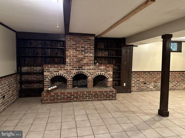 300 MOUNT OLIVE RD, Stafford, VA 22556