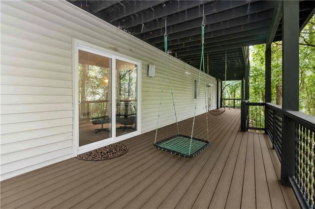 100 Kings Mill Court, Roswell, GA 30075