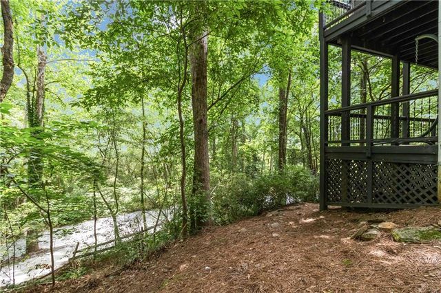 100 Kings Mill Court, Roswell, GA 30075