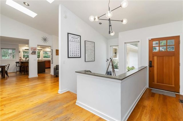 100 Kings Mill Court, Roswell, GA 30075