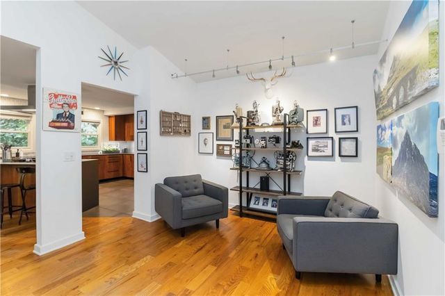 100 Kings Mill Court, Roswell, GA 30075