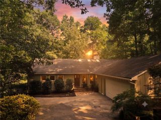 100 Kings Mill Court, Roswell, GA 30075